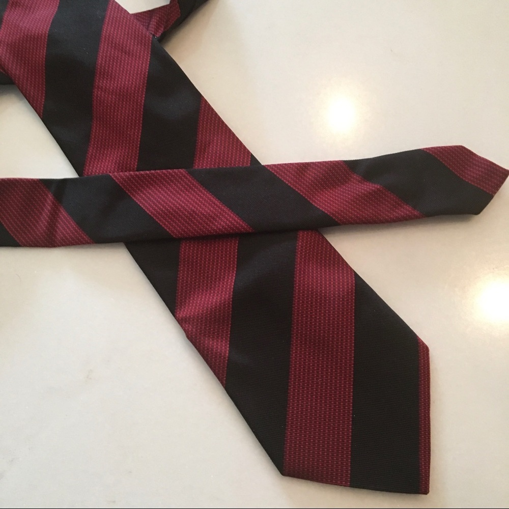Ungaro red and black striped tie